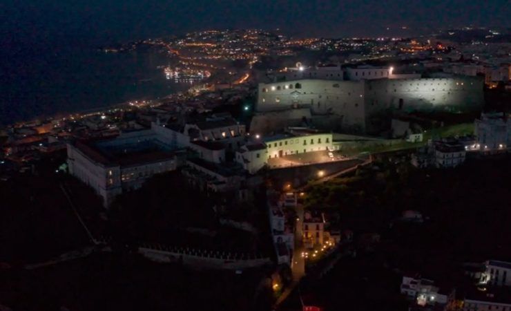 Un Posto Al Sole golfo di Napoli