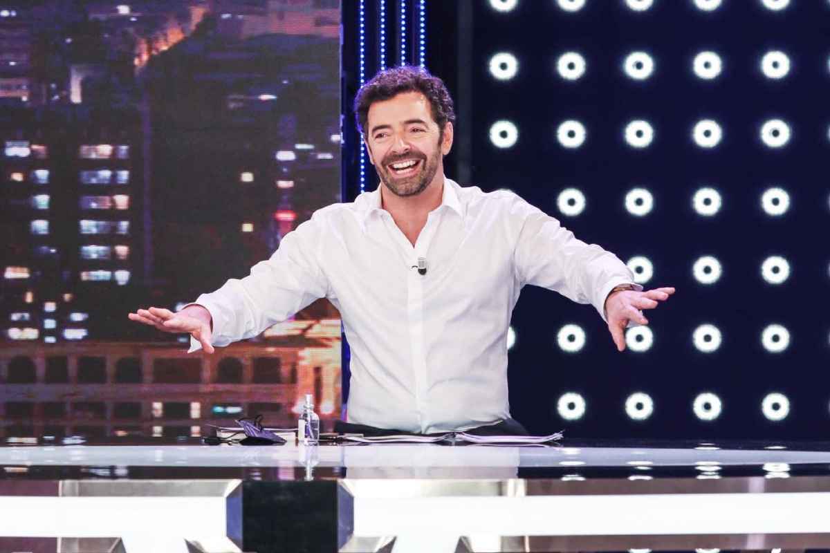 Alberto Matano: l'appello in diretta