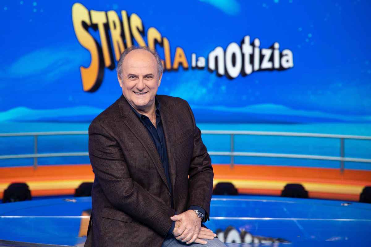 Gerry Scotti a Striscia La Notizia