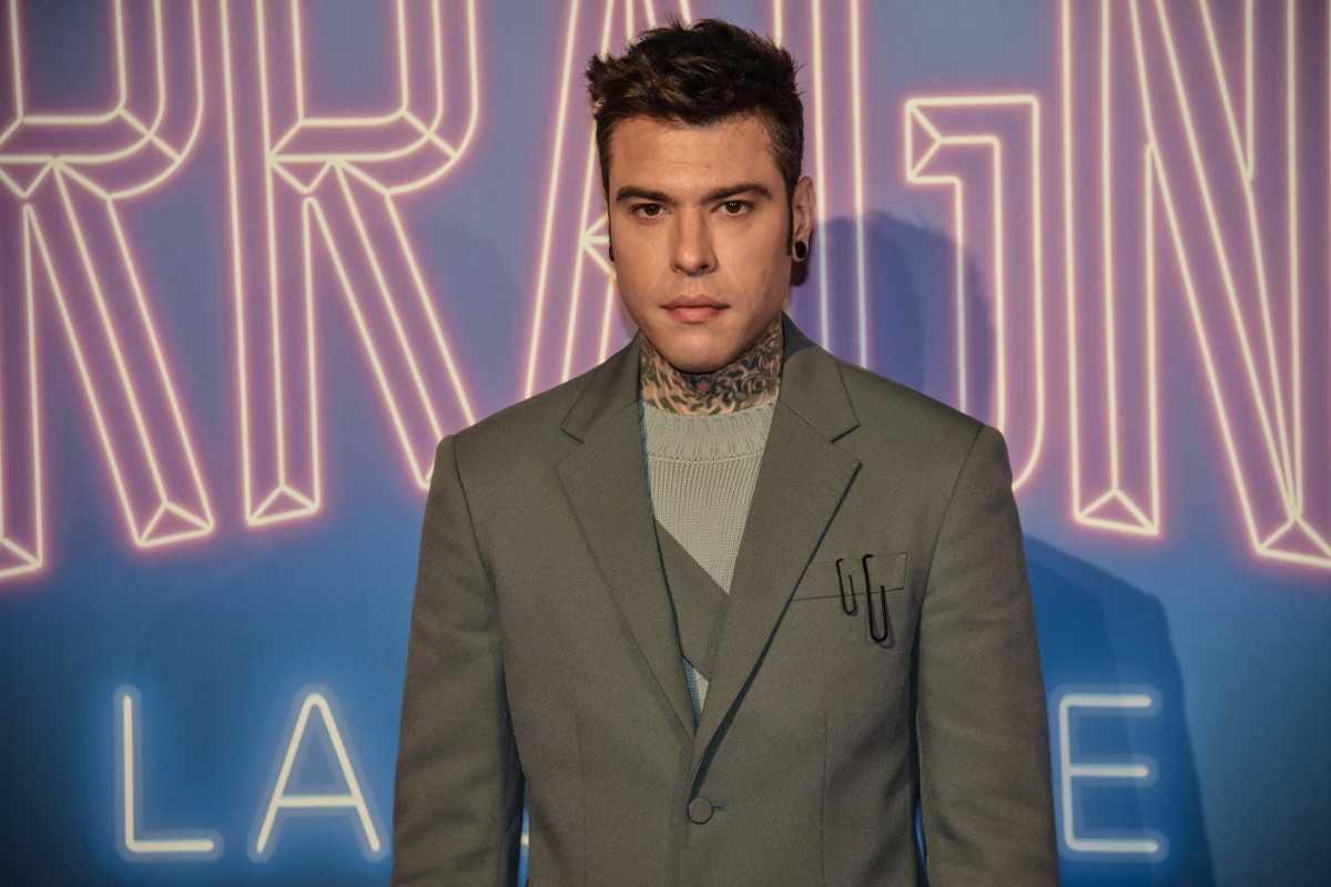 Fedez cancella tutto