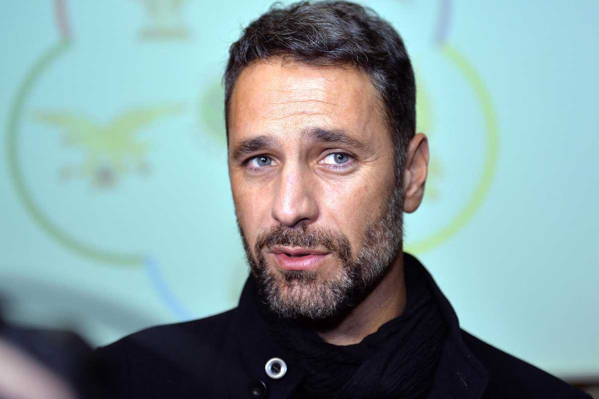 Raoul Bova in primo piano