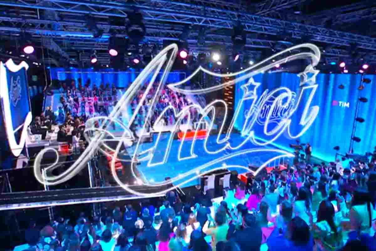 Amici logo serale