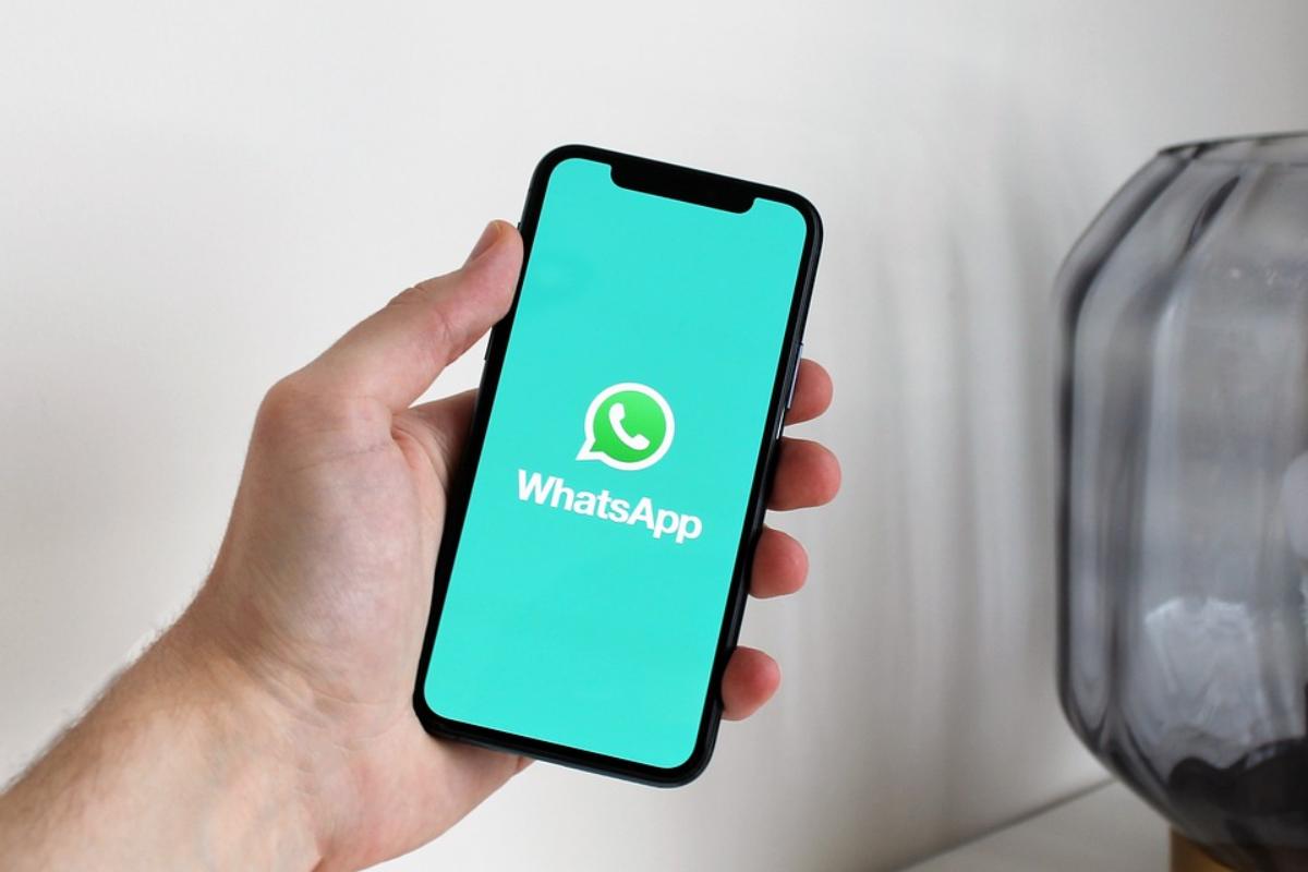 WhatsApp, come capire se qualcuno ti sta spiando