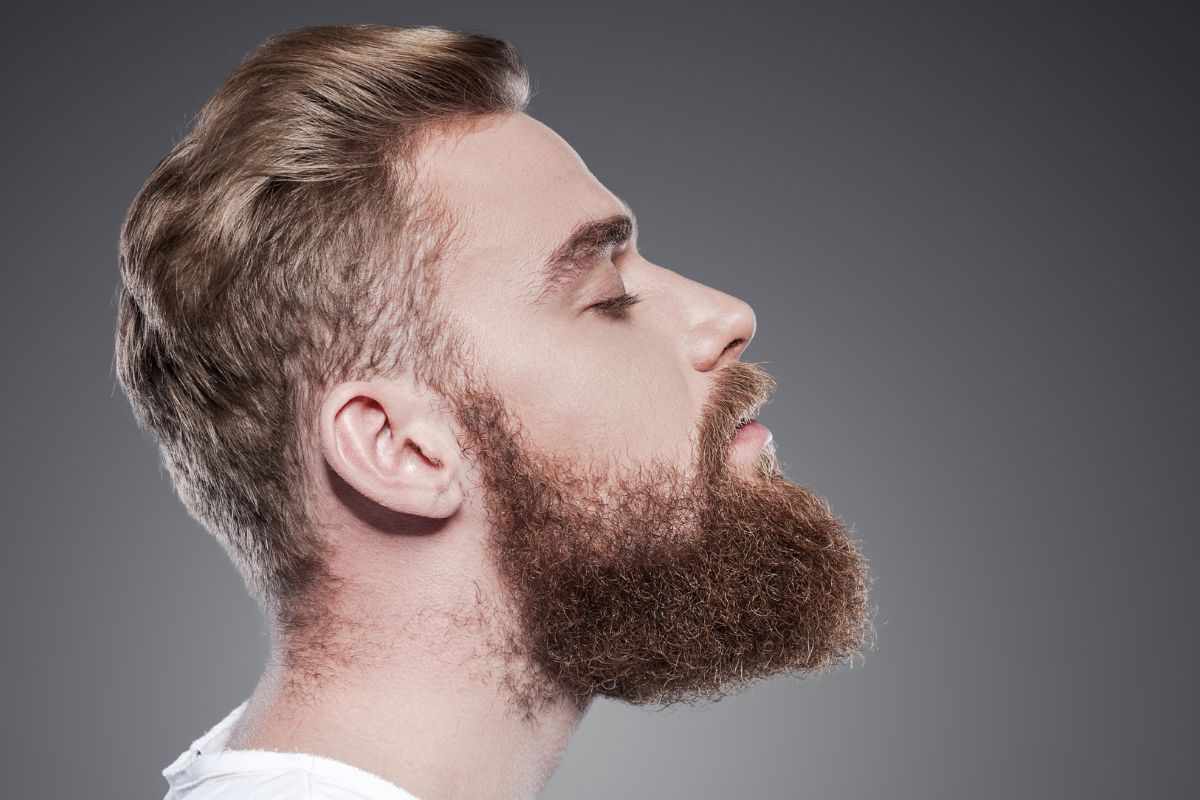 Perché gli uomini con la barba sono più attraenti?
