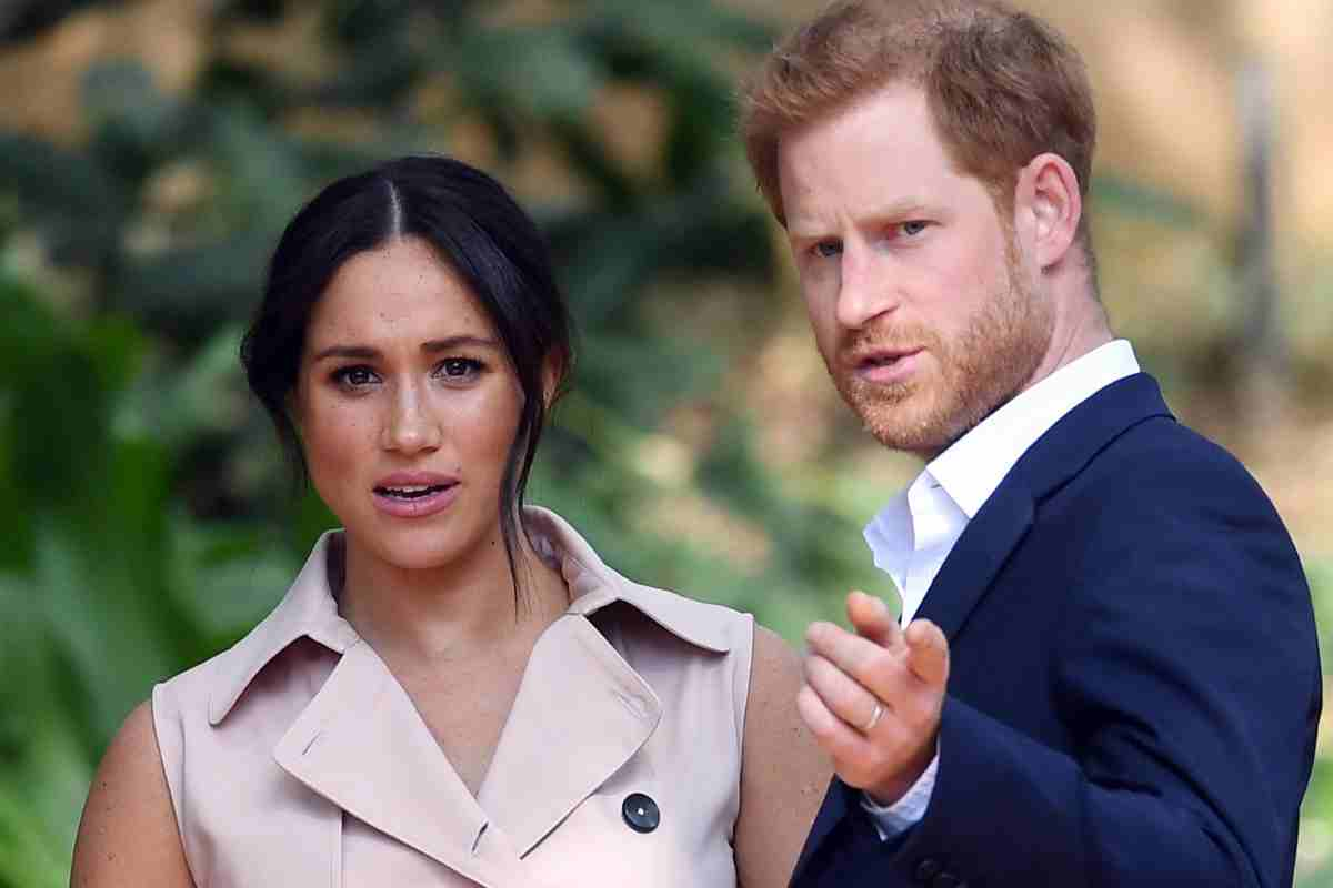 Harry e Meghan distrutti dai fotografi