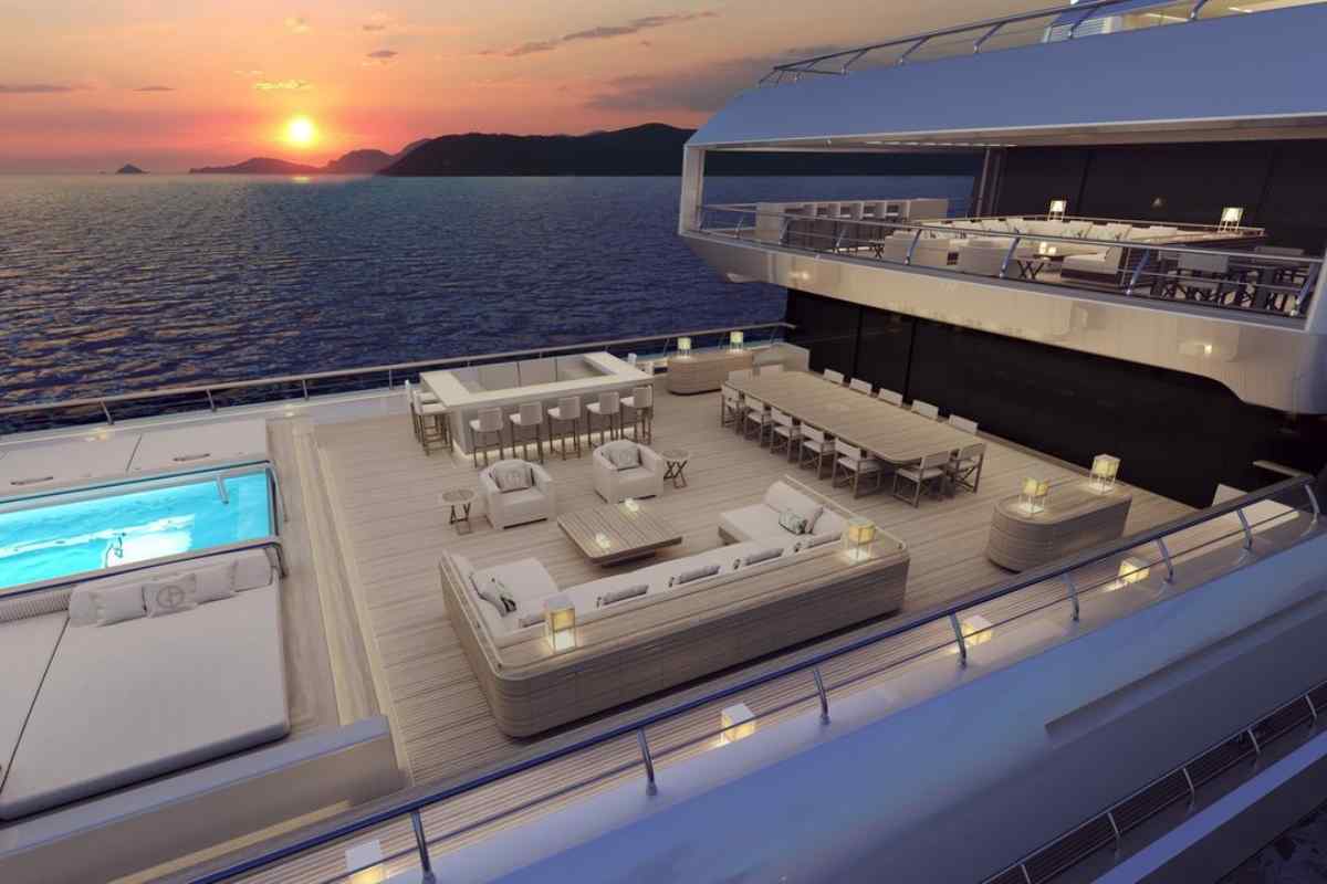 Mega Yacht armani