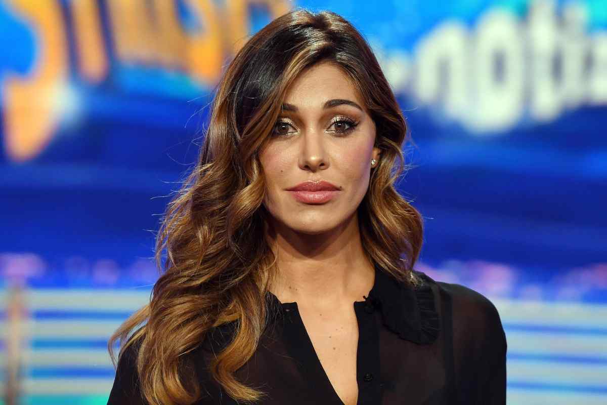 belen rodriguez senza regiseno