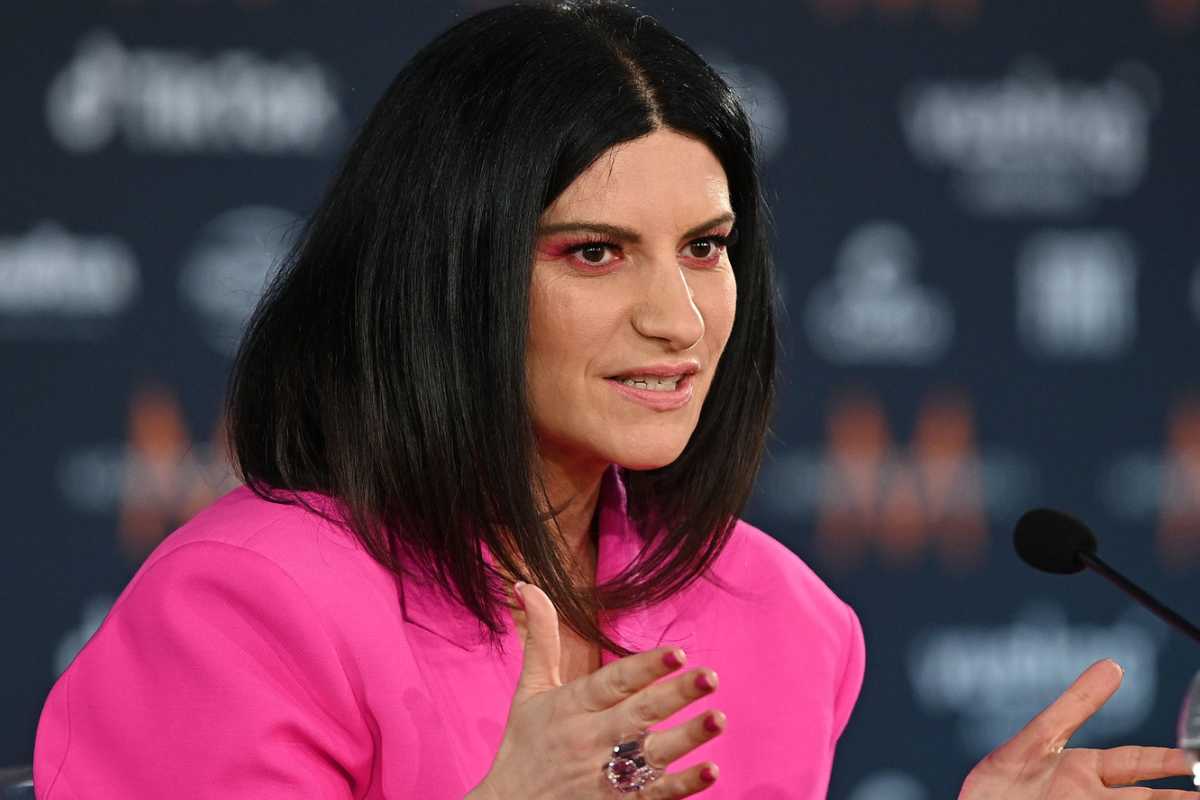 Ansia e apprensione per Laura Pausini