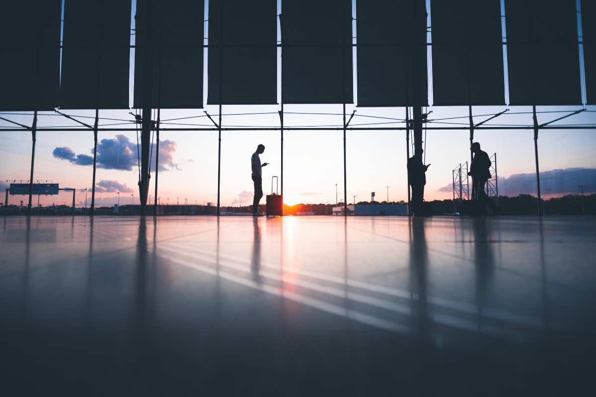 aeroporto andare prima sicurezza