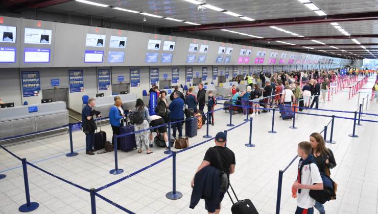 Ecco perché le compagnie vogliono che i passeggeri arrivino prima in aeroporto