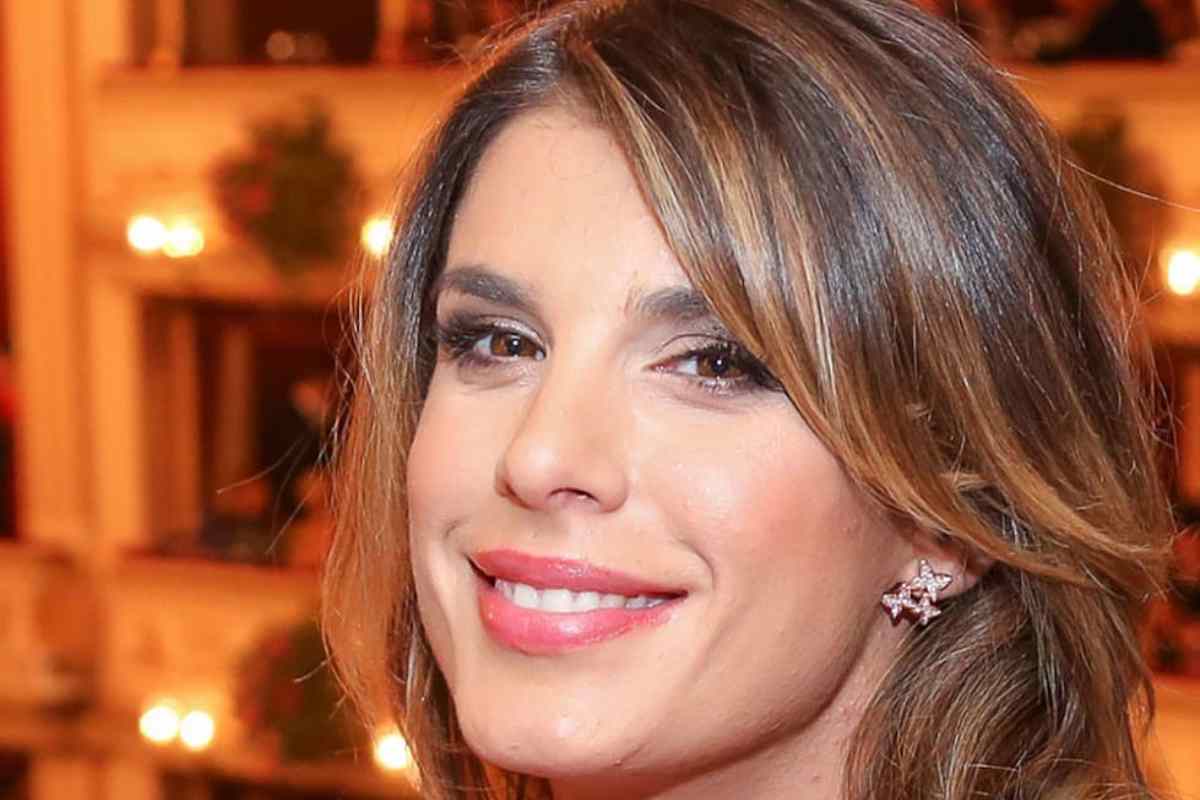 Elisabetta Canalis red carpet tuta scollatura