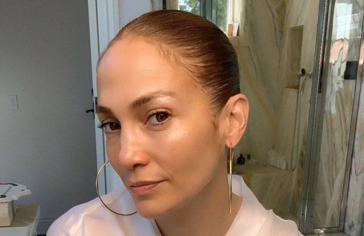 jennifer lopez e altri assurdi contratti