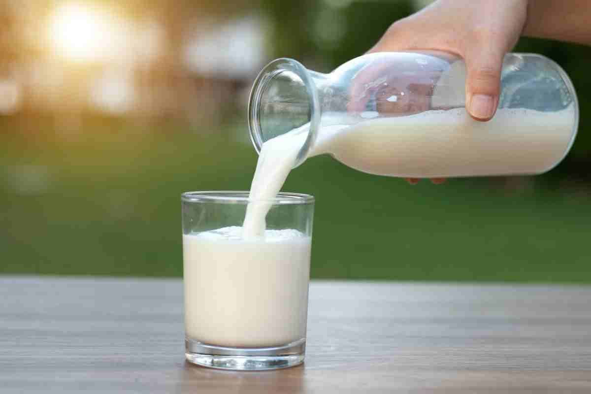 Come riutilizzare il latte scaduto