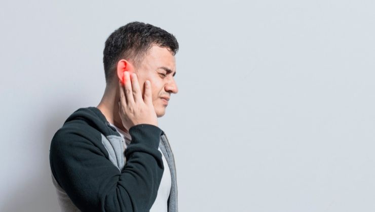 Mal di orecchie: precauzioni da prendere per prevenirlo