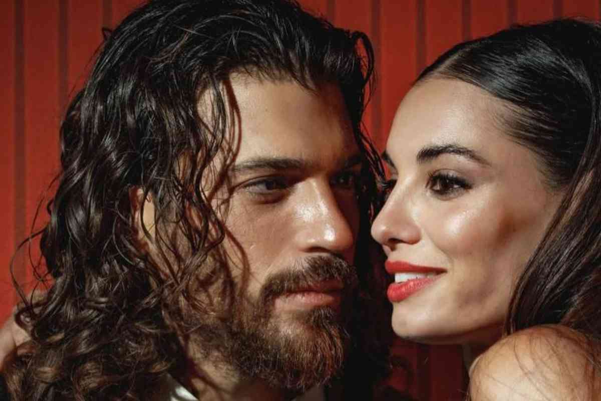 Can Yaman manda in visibilio il pubblico